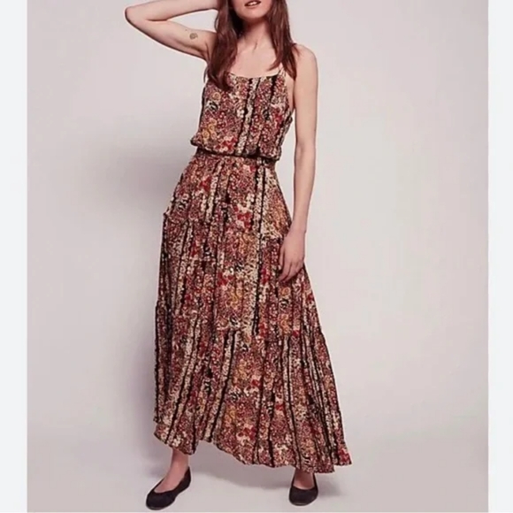 Free People Dresses & Skirts - Free People Valerie Floral Printed Maxi Dress in Meadow Combo Size XS *No Belt